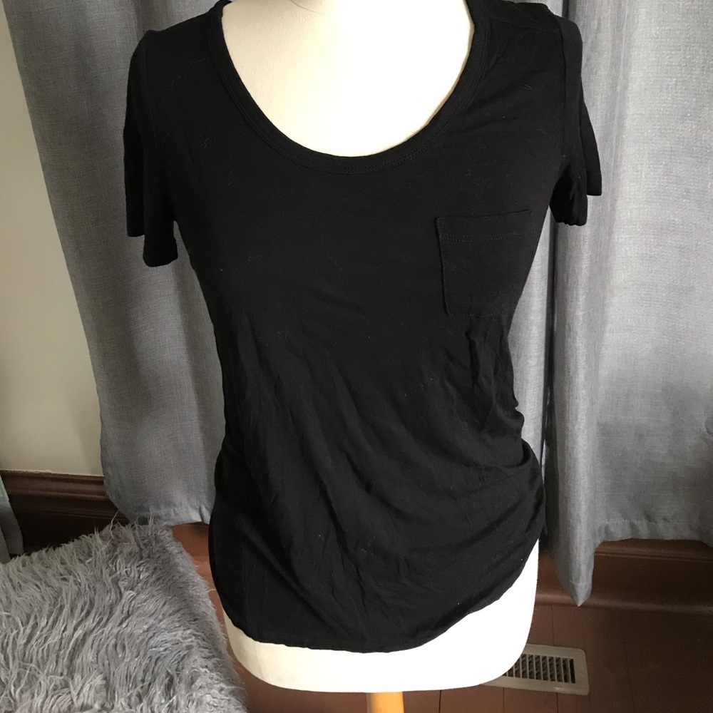 Basic Black Pocket T-shirt